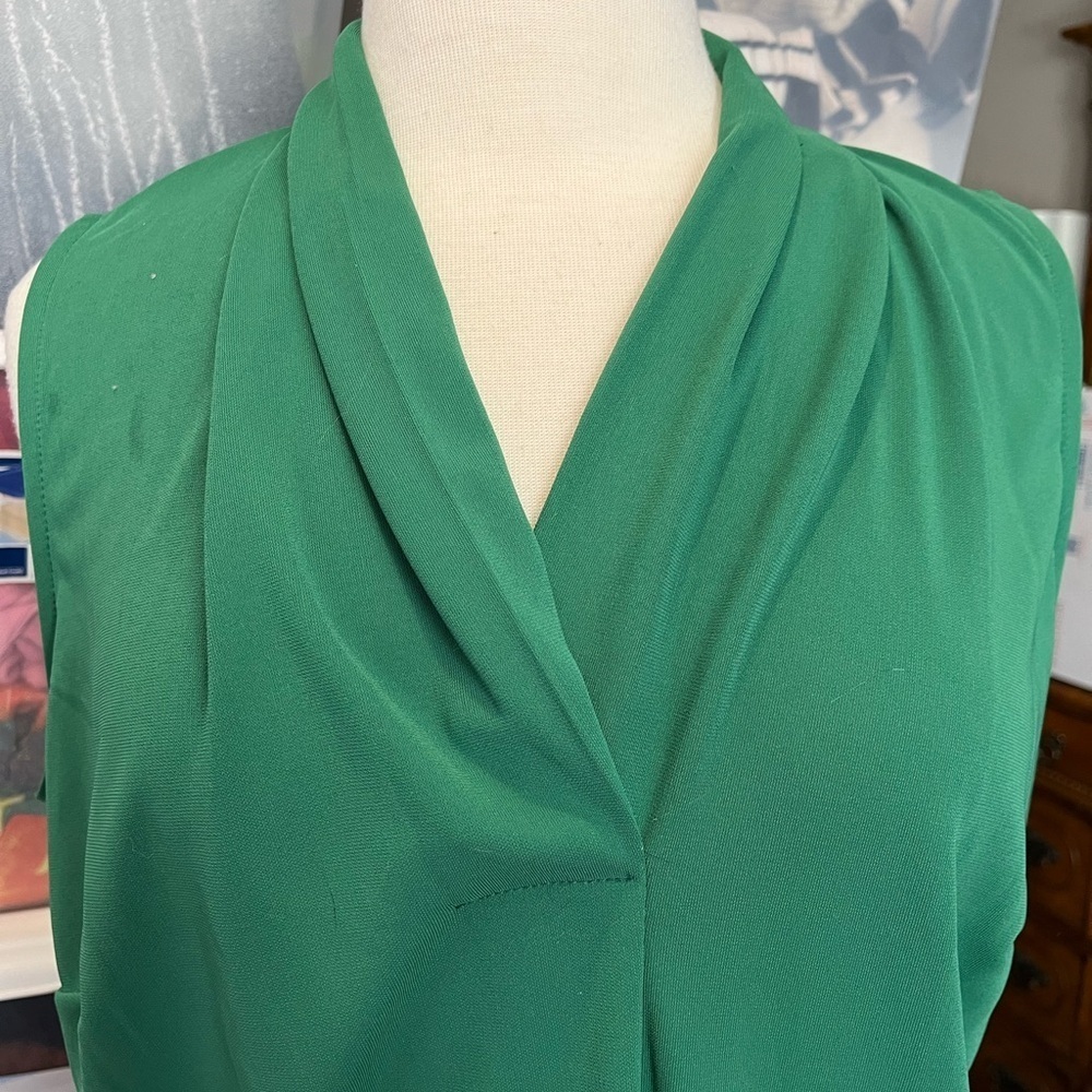 Emerald Top